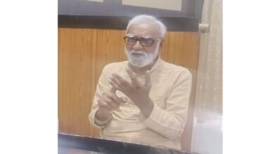 Photo of ” देशाची वाटचाल विनाशाकडे – प्रा. देसरडा  “